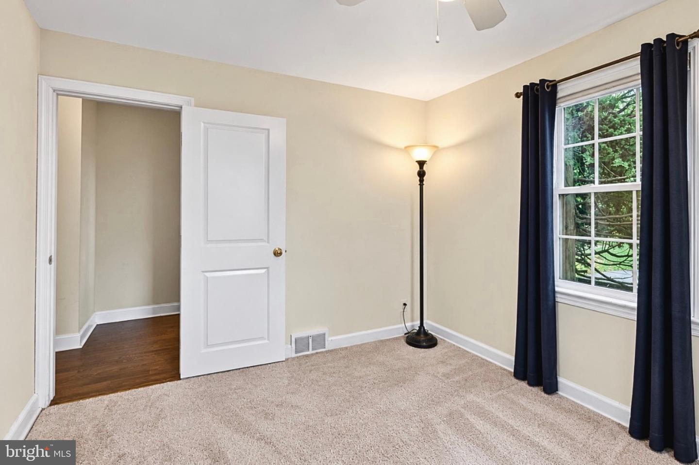 3523 Rhoads Ave Property Photo 25