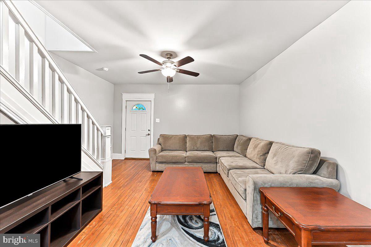 234 Erickson Ave Property Photo 5