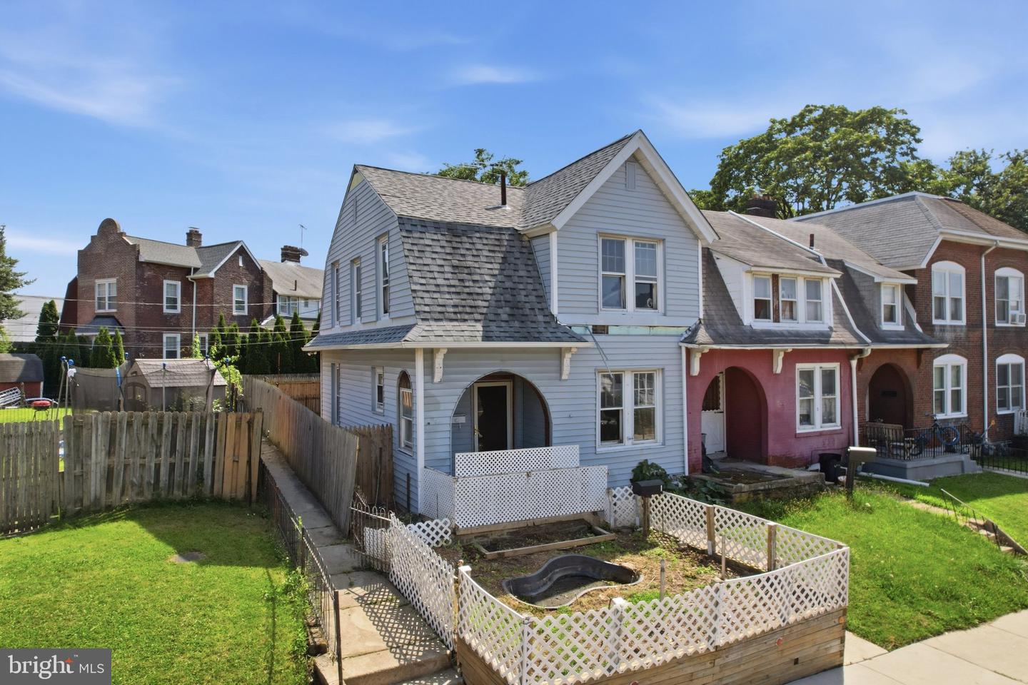 1 Spruce St Property Photo 2