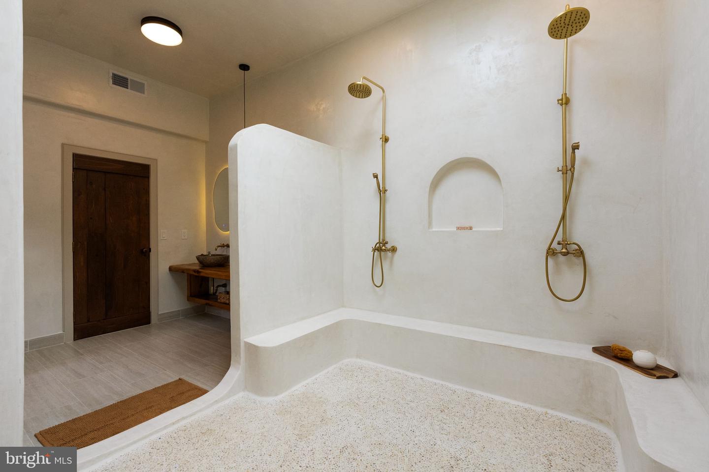 1526 Meadow Ln. Property Photo 100