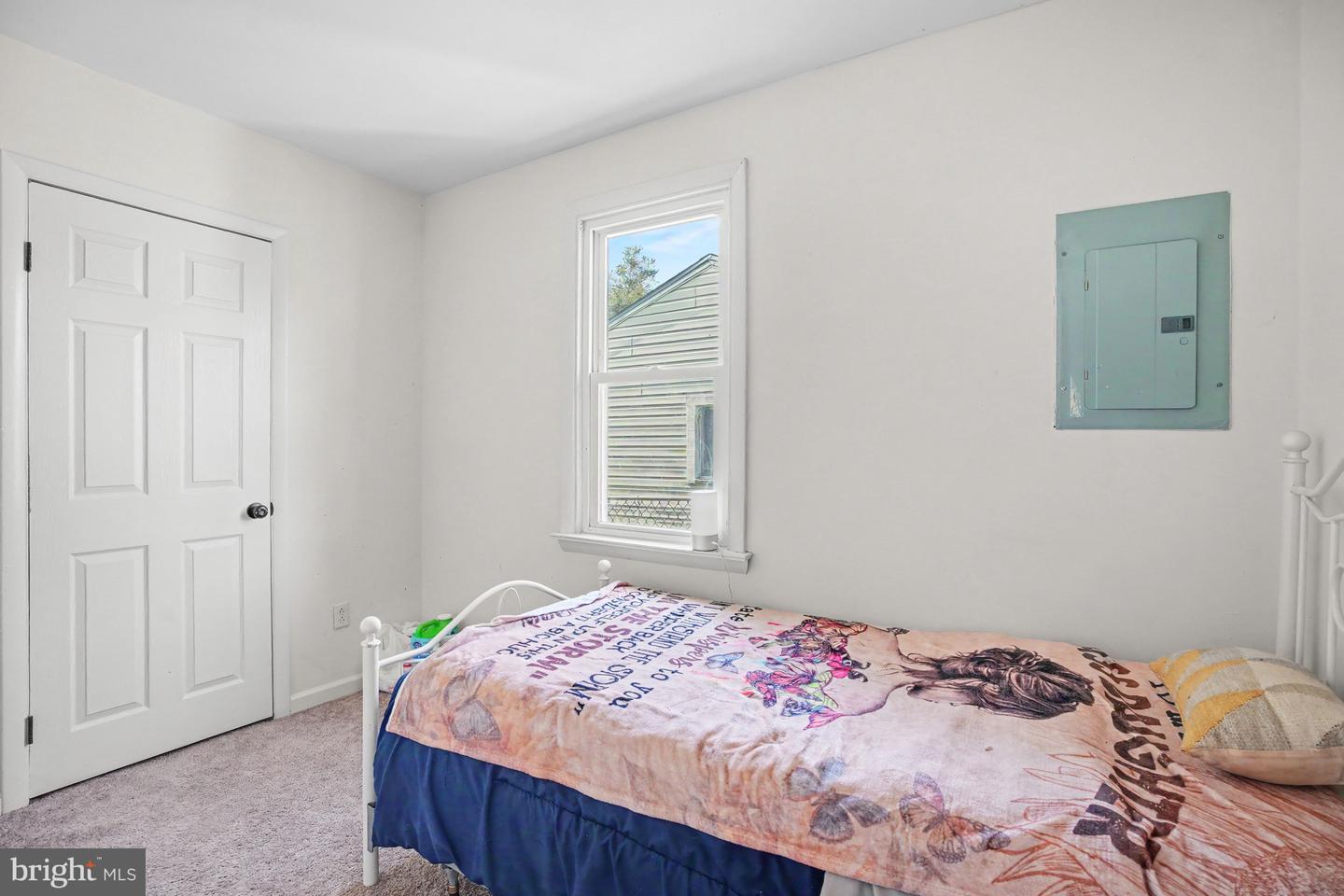 935 Hillside Ave Property Photo 16