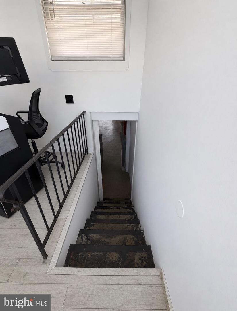 1116 Macdade Blvd Property Photo 3