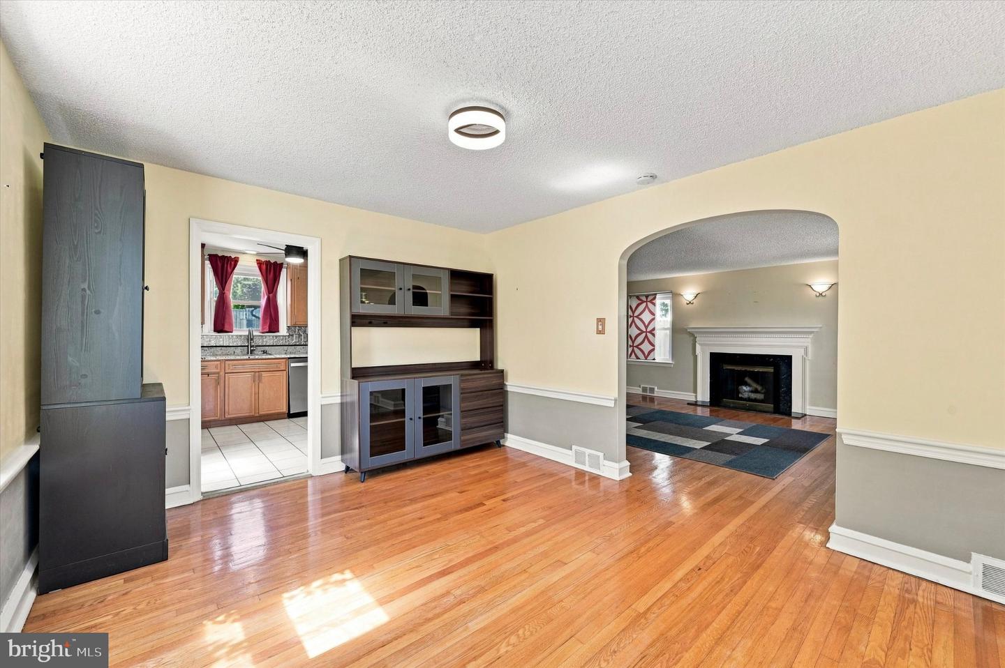 416 Broadview Rd Property Photo 12