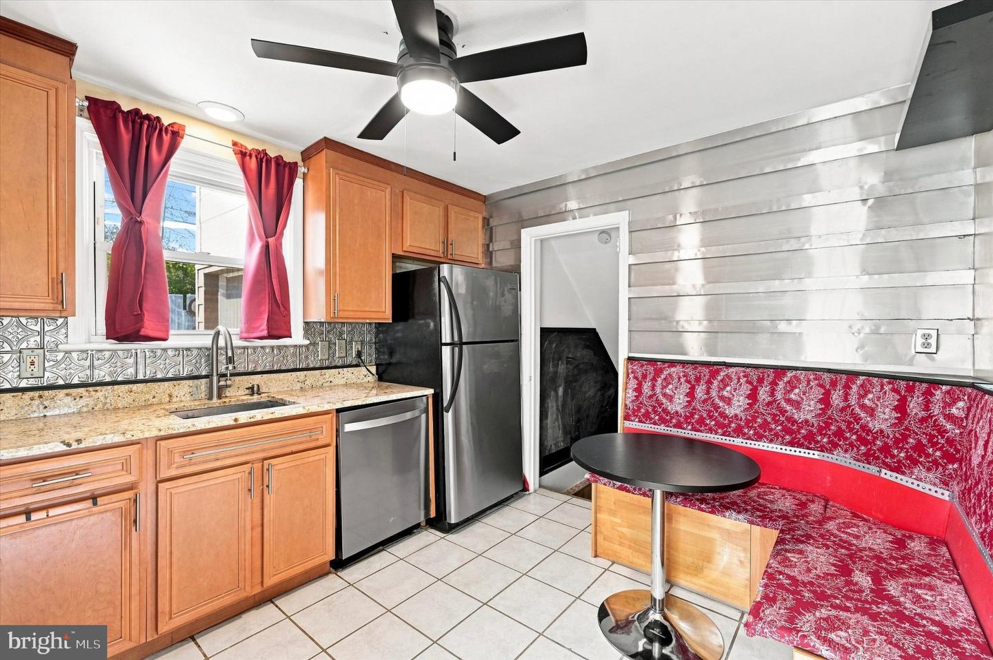 416 Broadview Rd Property Photo 14