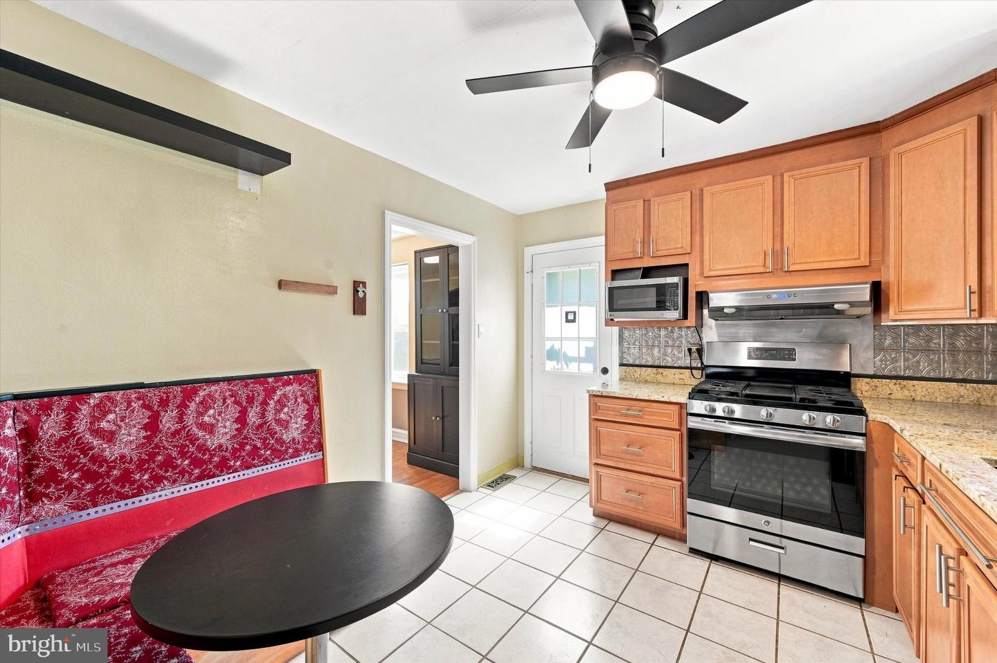 416 Broadview Rd Property Photo 16