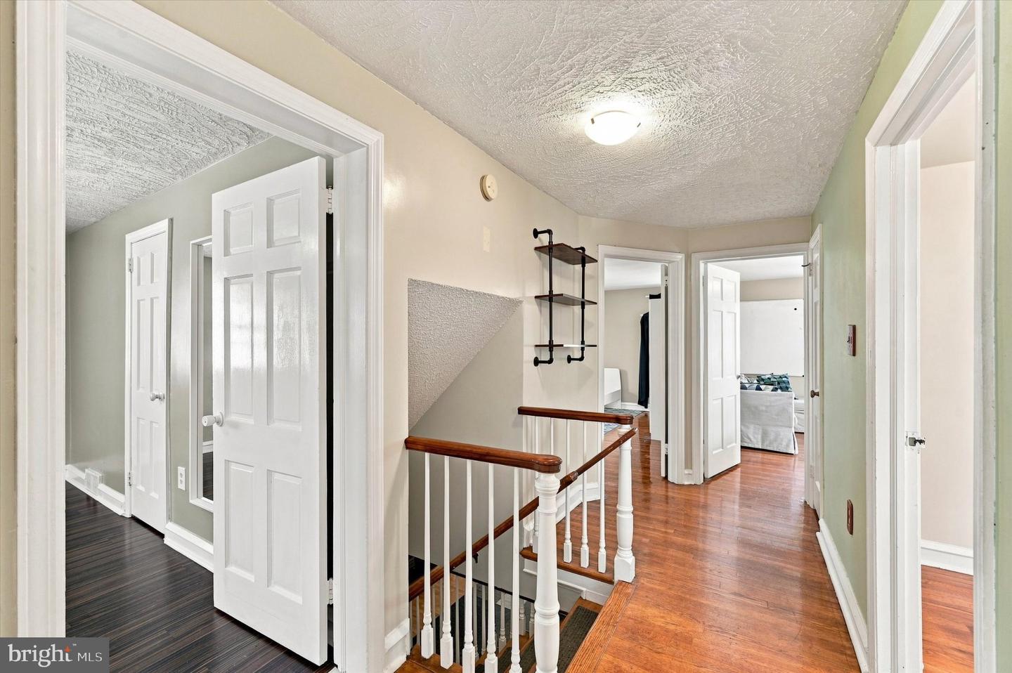 416 Broadview Rd Property Photo 17