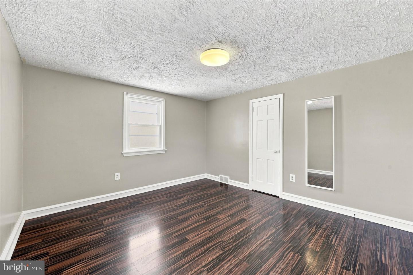 416 Broadview Rd Property Photo 20
