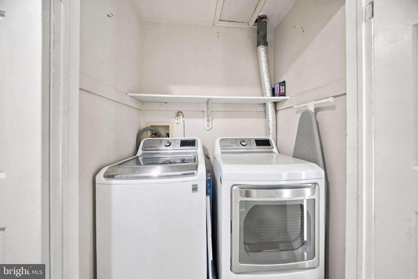 2805 Crestline Ct #2805 Property Photo 18