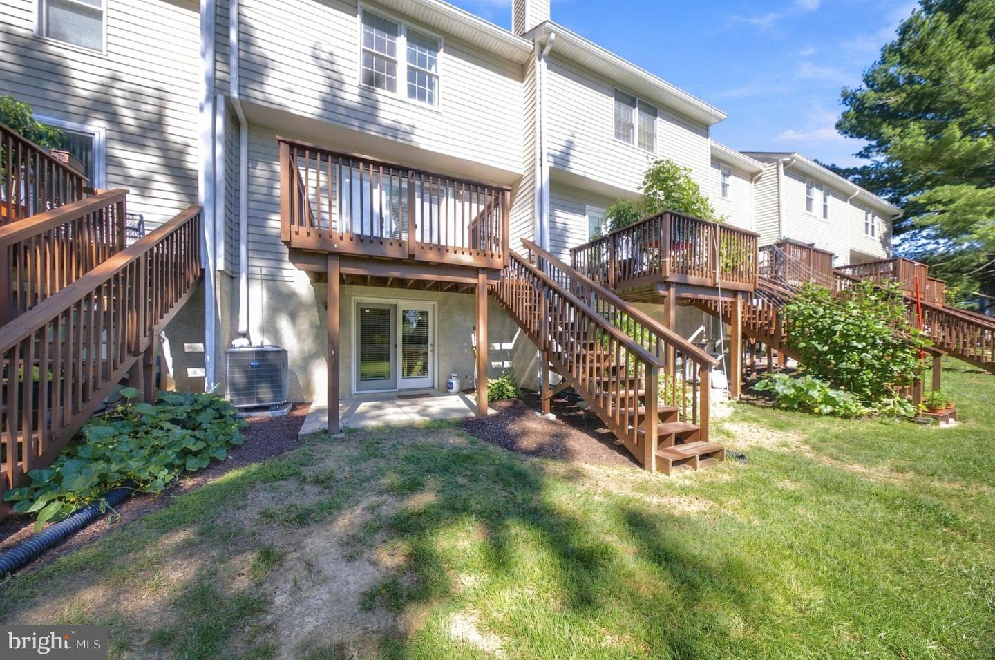 2805 Crestline Ct #2805 Property Photo 23