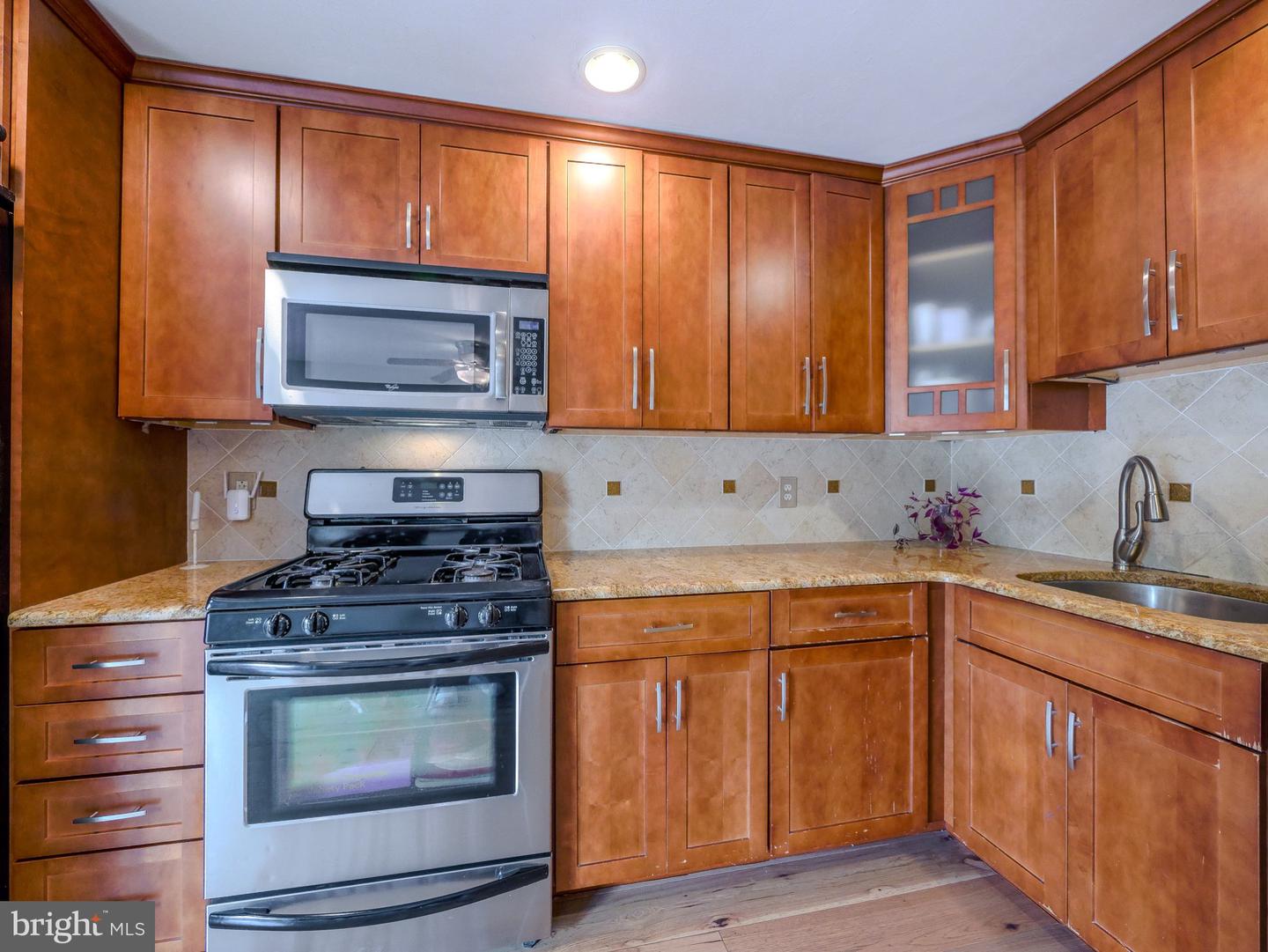 5360 Delmar Rd Property Photo 16