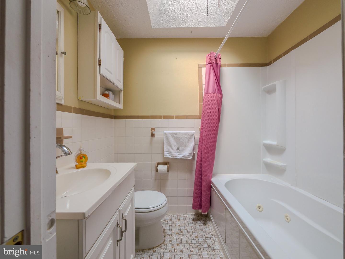 5360 Delmar Rd Property Photo 28