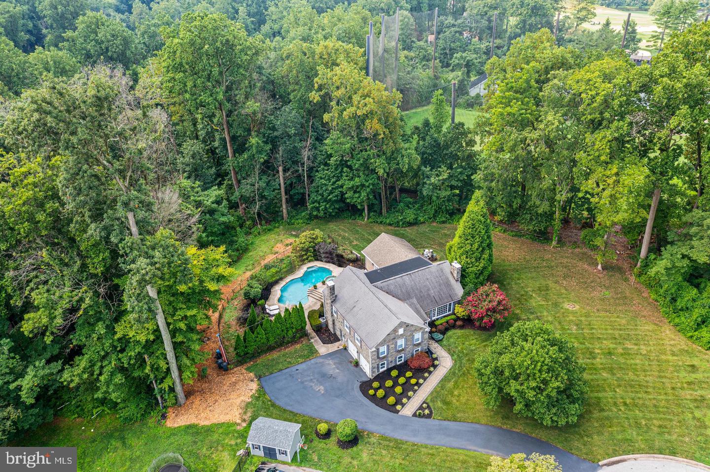 735 Hamilton Rd Property Photo 47