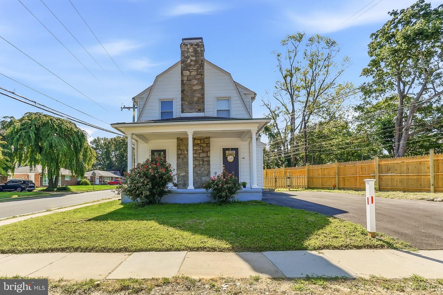 3700 SCHOOL LN Property Photo 1