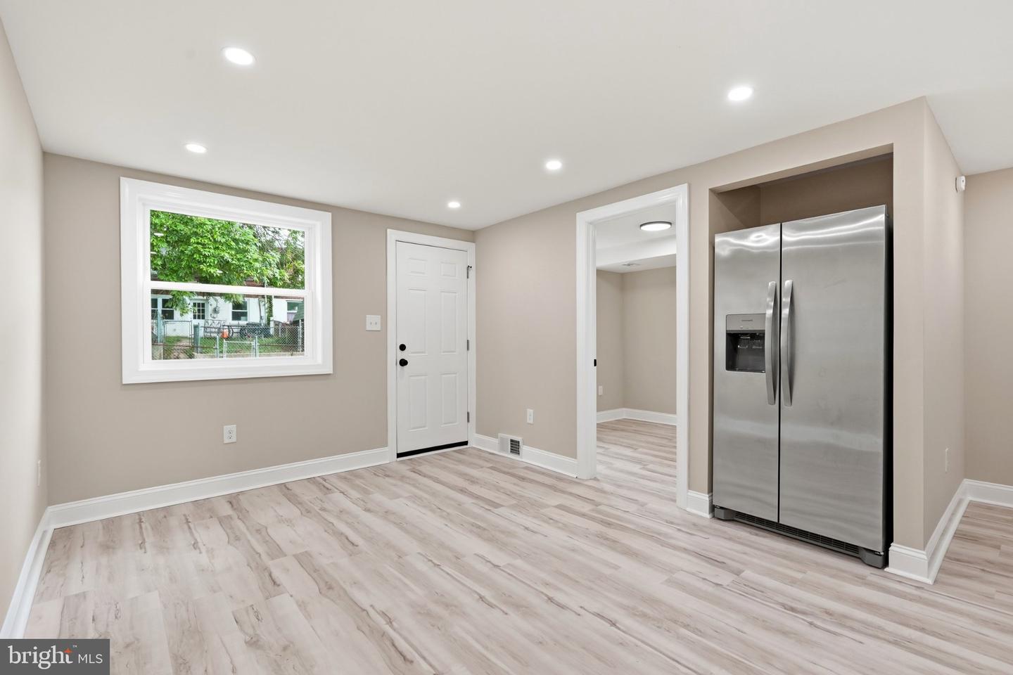 138 Fronefield Ave Property Photo 11