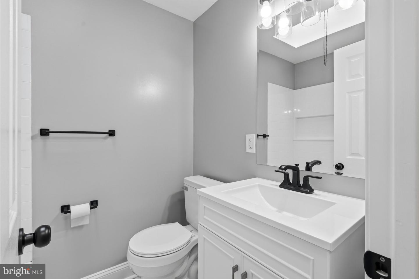 138 Fronefield Ave Property Photo 21