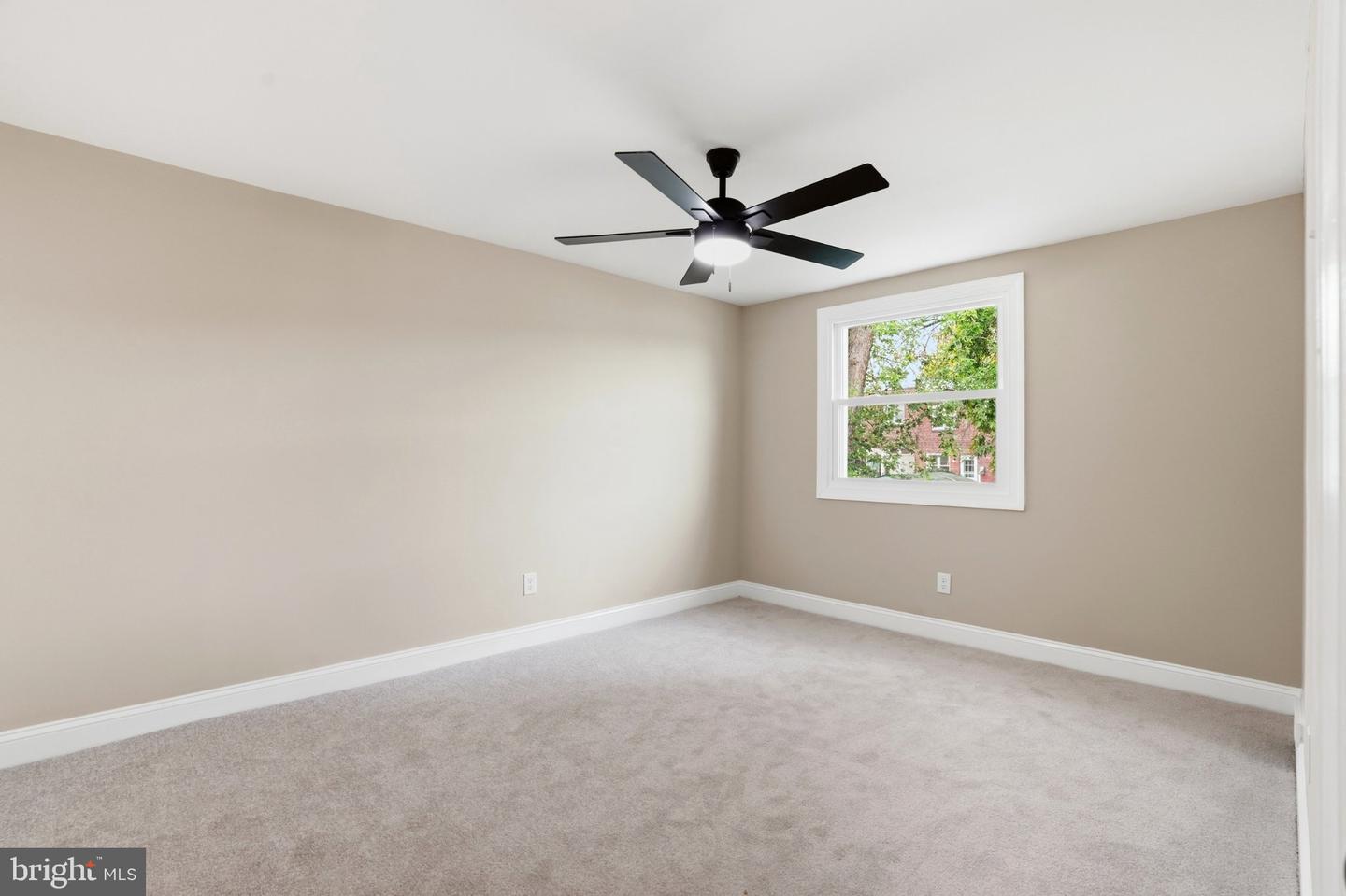 138 Fronefield Ave Property Photo 22