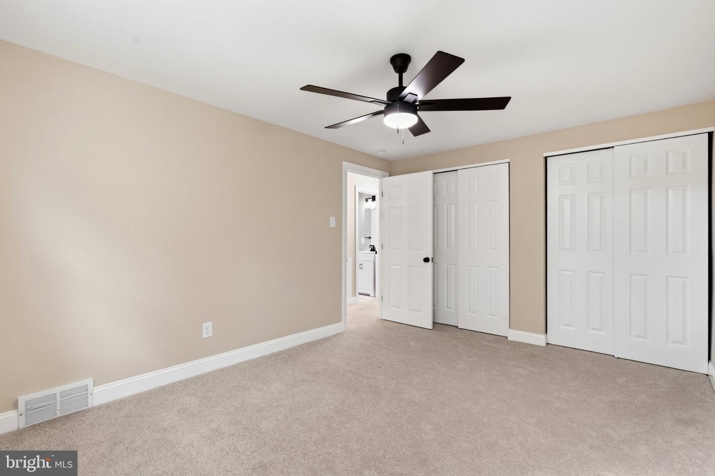 138 Fronefield Ave Property Photo 24