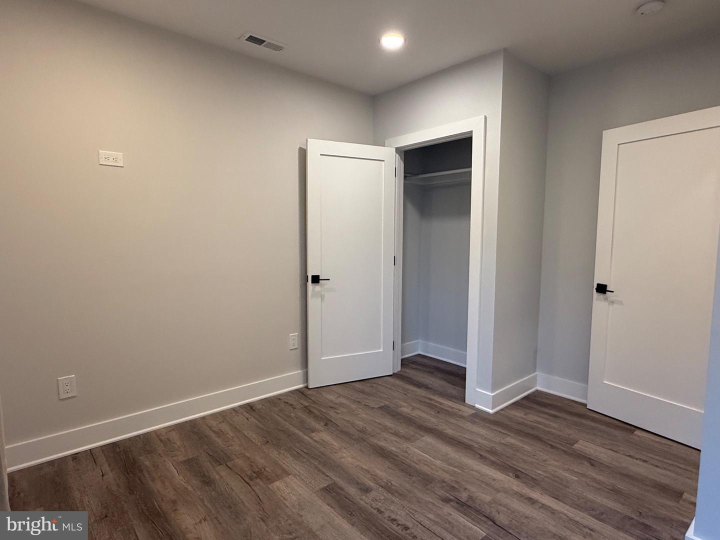 415 Jasper #2 Property Photo 10