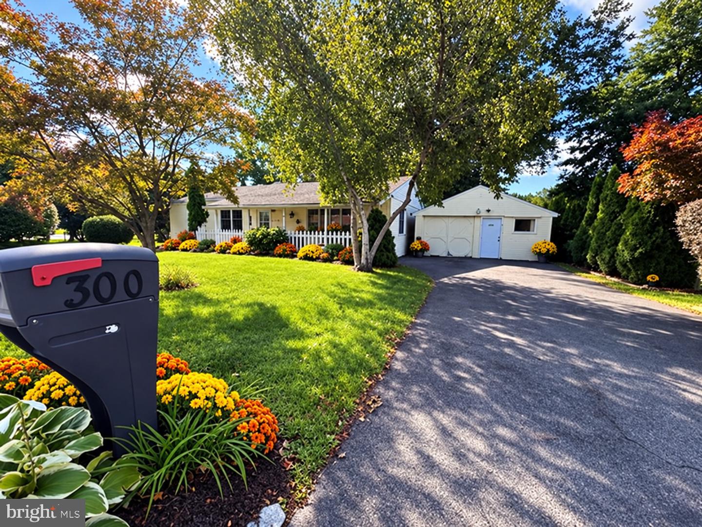 300 Bethel Ave Property Photo 1