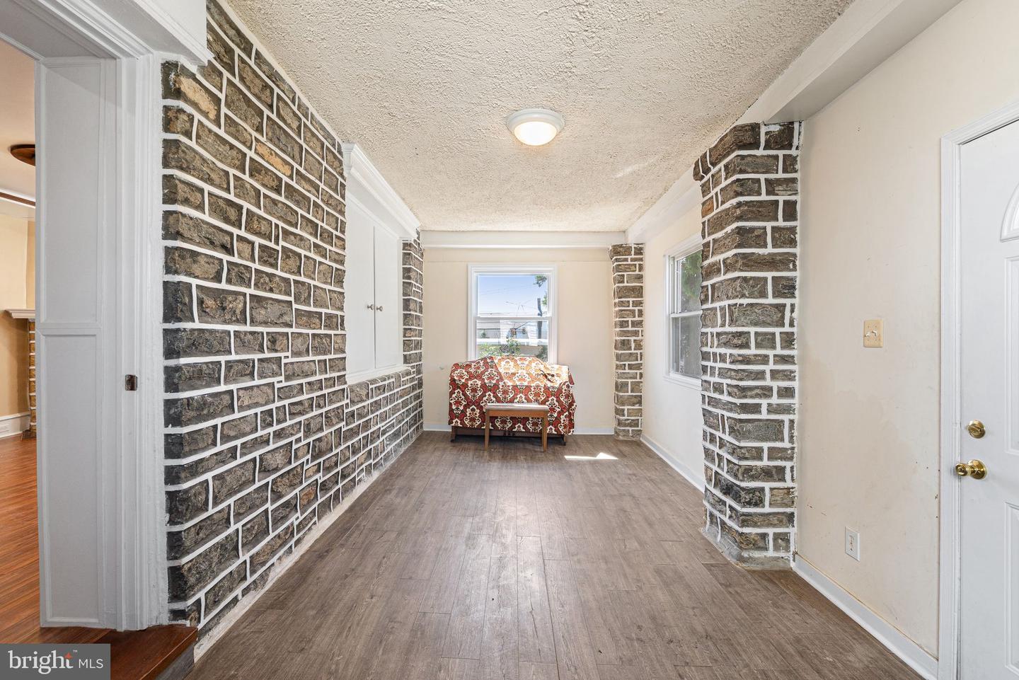 5 Ardsley Rd Property Photo 3