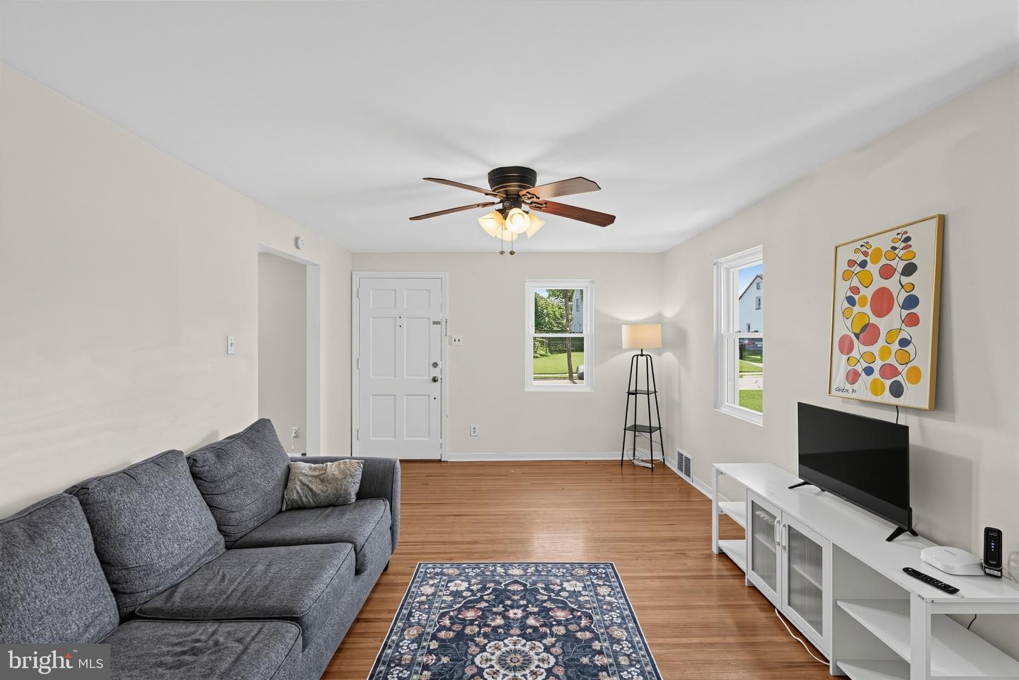 2739 Springhill Rd Property Photo 8