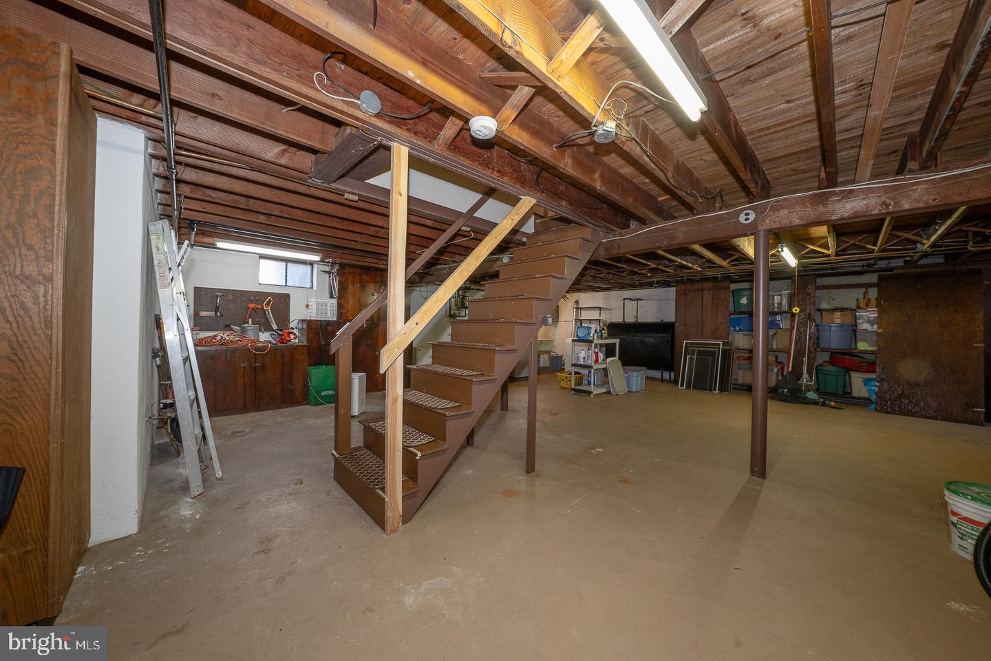 1907 Armstrong Ave Property Photo 31