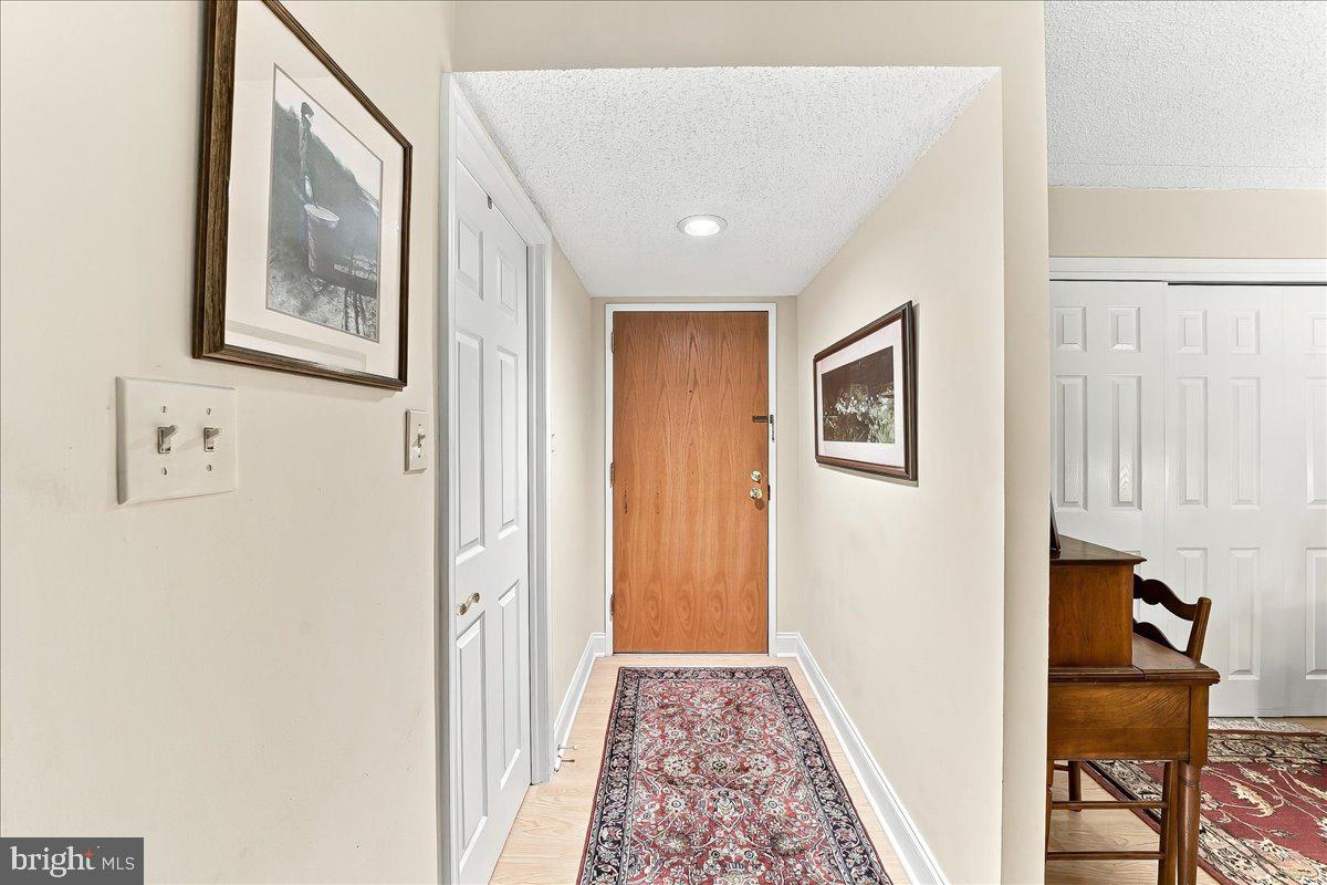 800 Avondale Rd #7a Property Photo 4