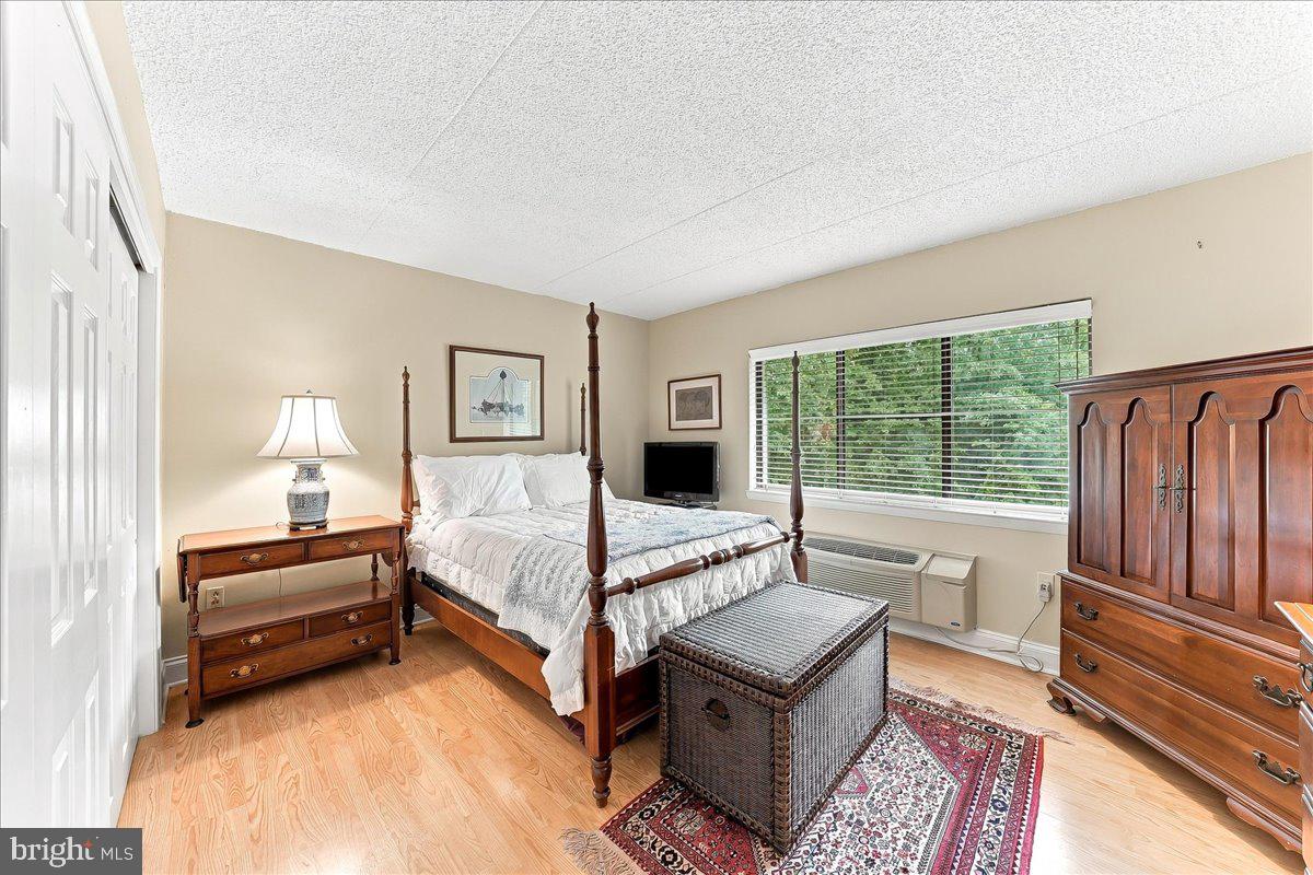 800 Avondale Rd #7a Property Photo 17
