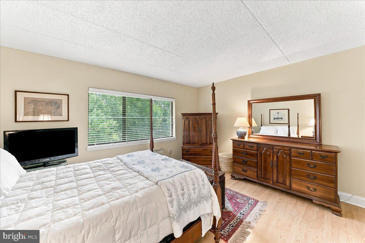 800 Avondale Rd #7a Property Photo 19