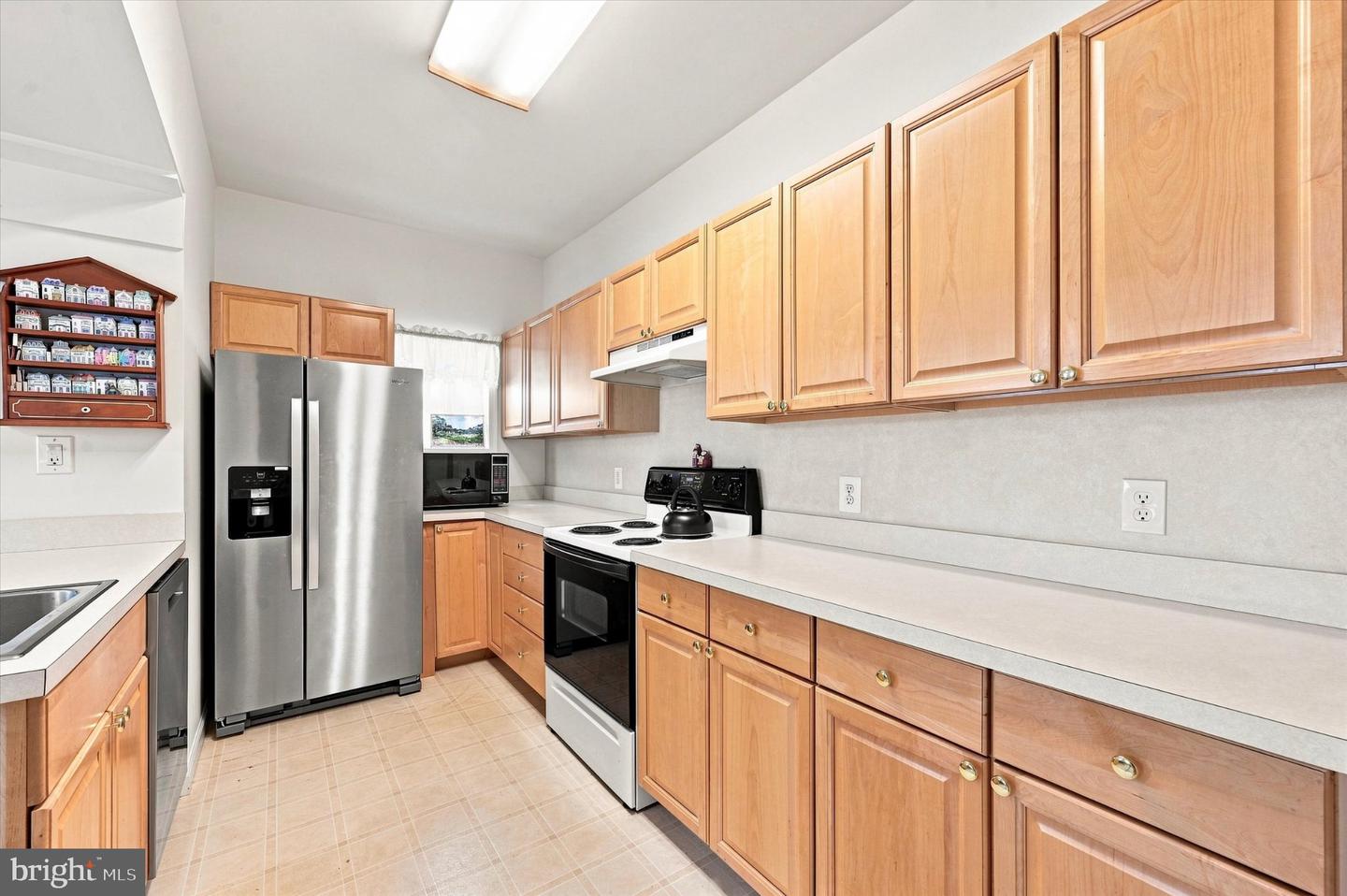 35 E Turnbull Ave Property Photo 5