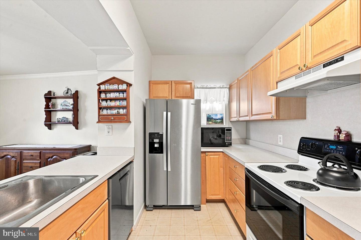 35 E Turnbull Ave Property Photo 6