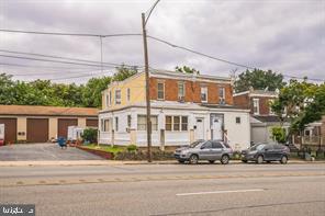 82-84 CHESTER PIKE Property Photo 1