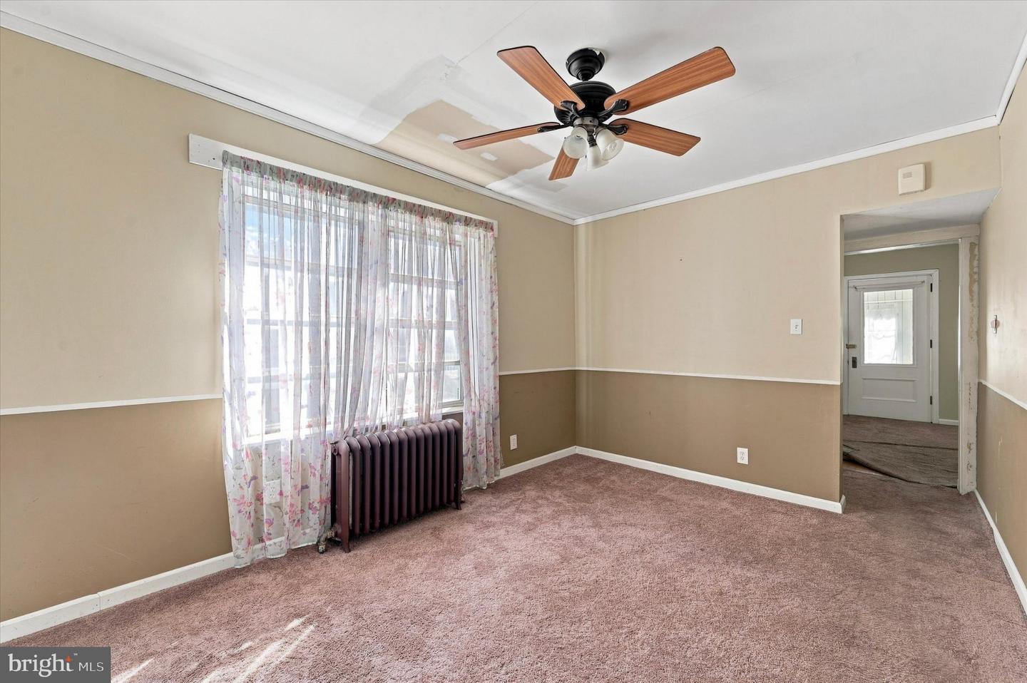 521 10th Property Photo 8