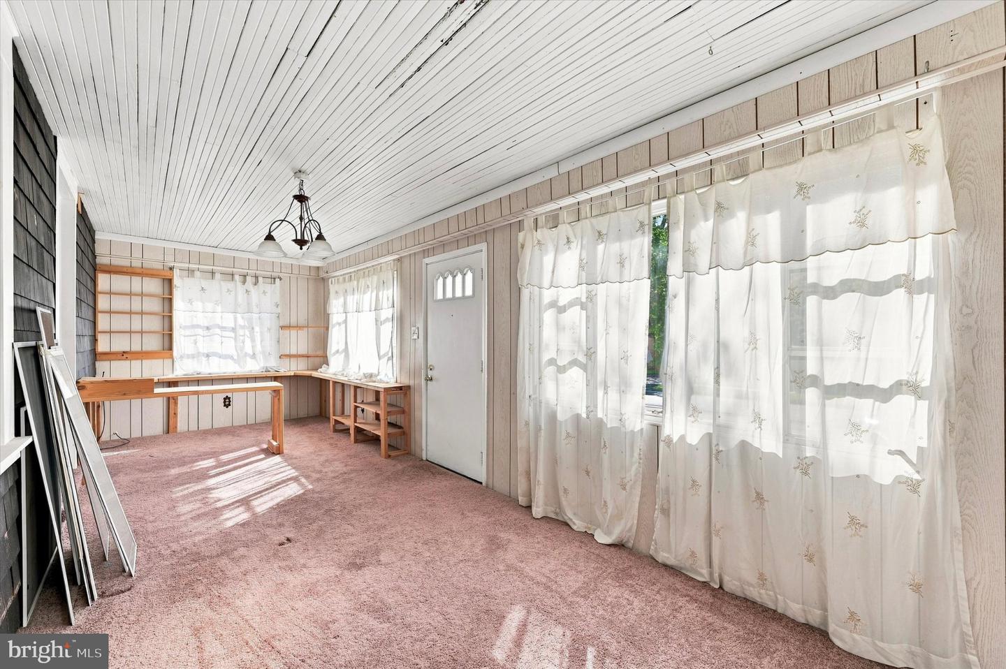 521 10th Property Photo 11
