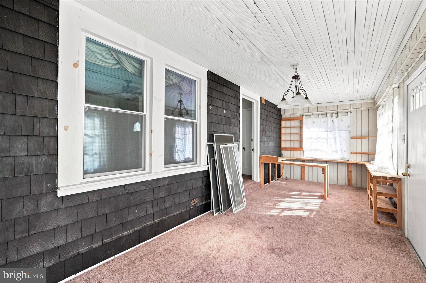 521 10th Property Photo 12
