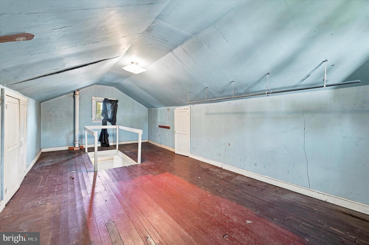 521 10th Property Photo 23