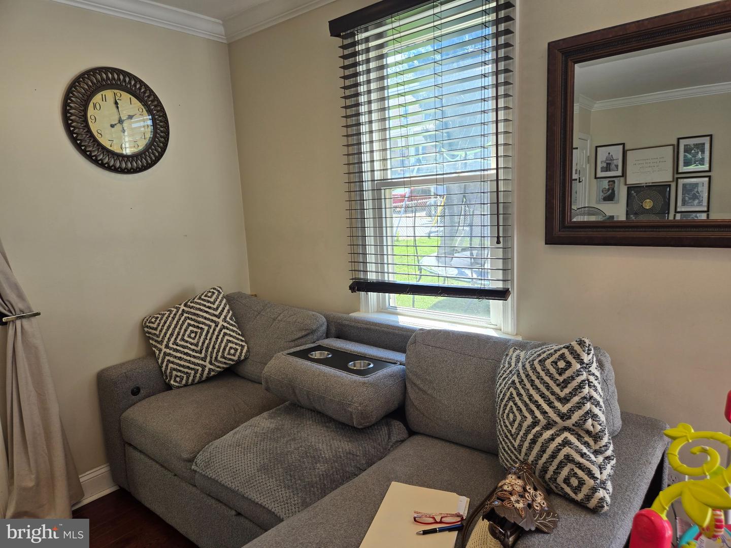 12 E Wyncliffe Ave Property Photo 7