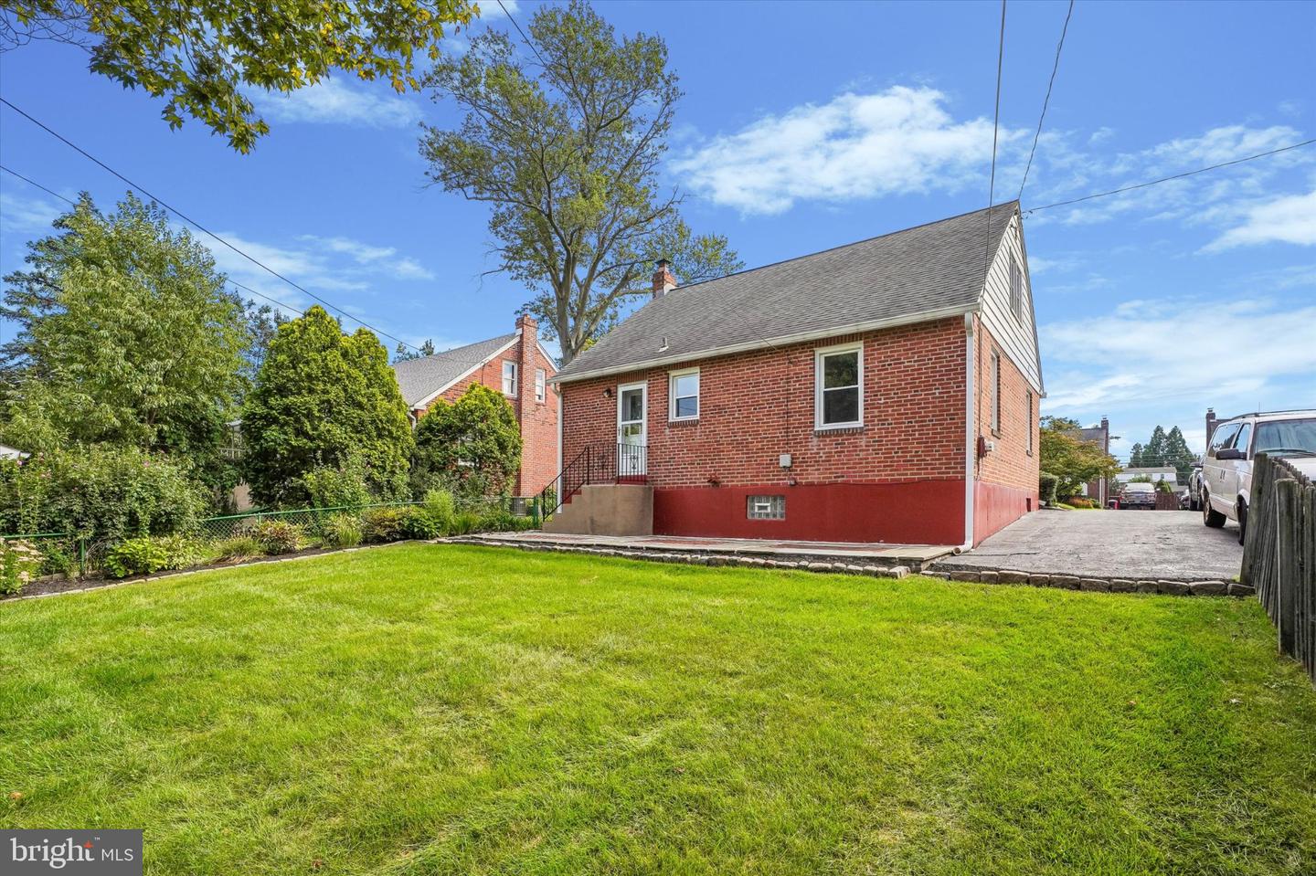 1309 Harrington Rd Property Photo 3