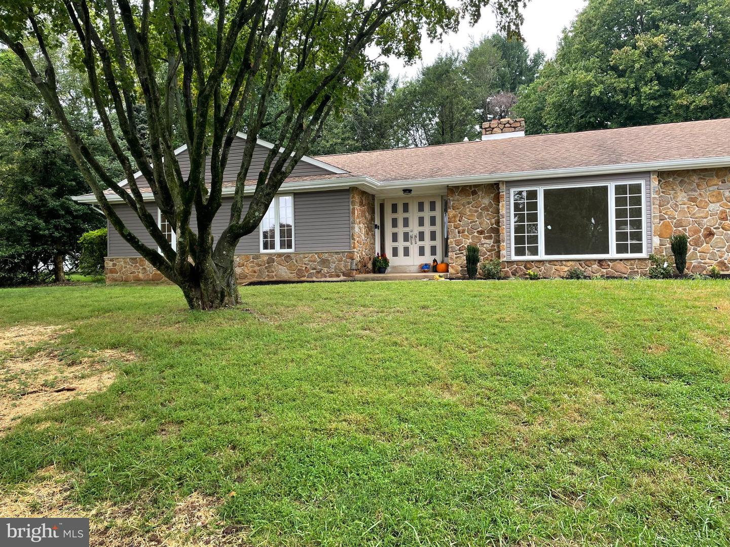 2734 Old Cedar Grove Rd Property Photo 1