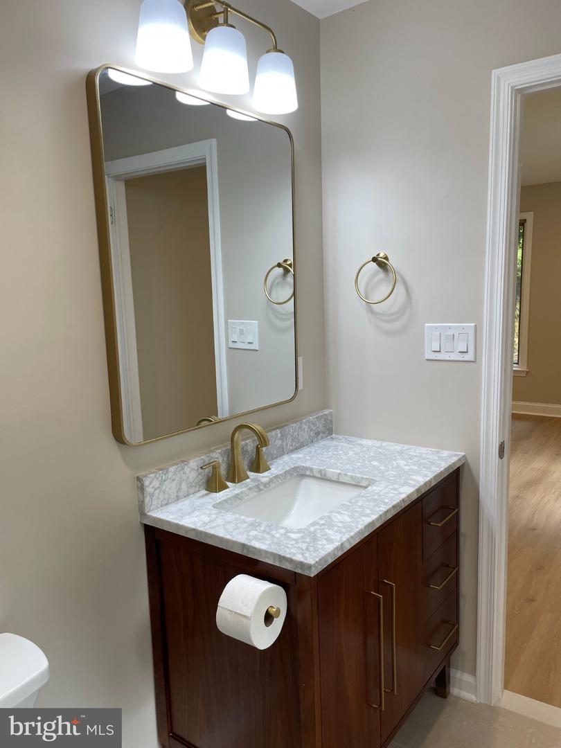 2734 Old Cedar Grove Rd Property Photo 10