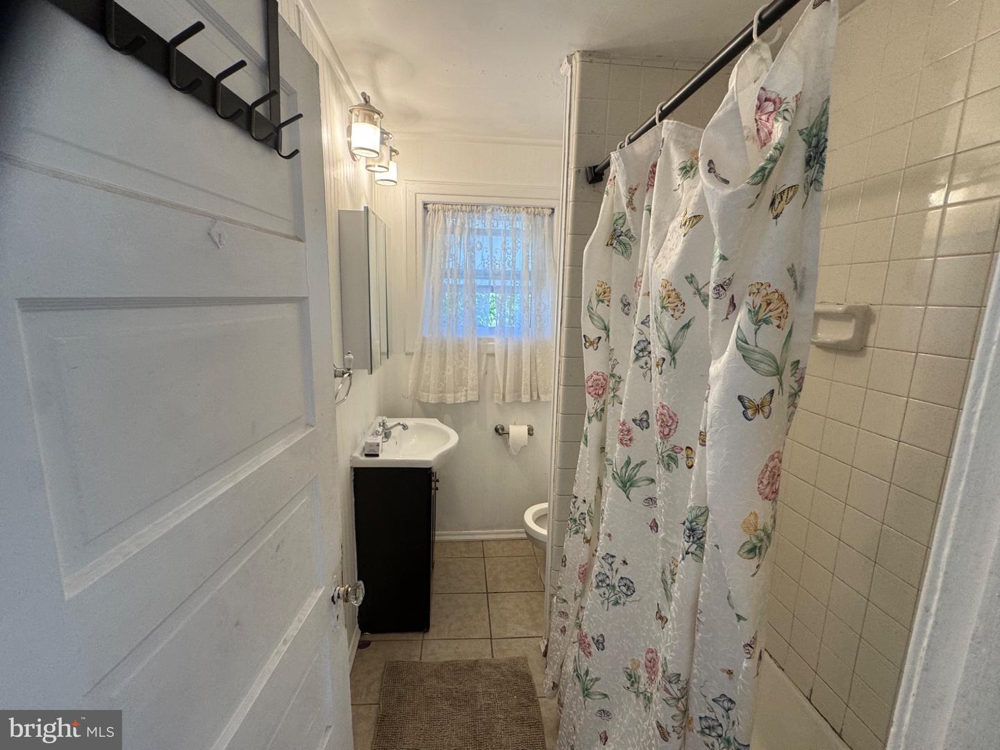 307 Taylor Ave Property Photo 11