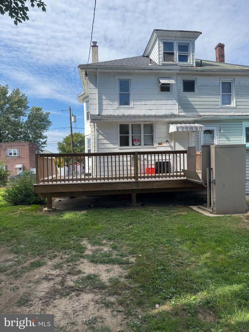 307 Taylor Ave Property Photo 14
