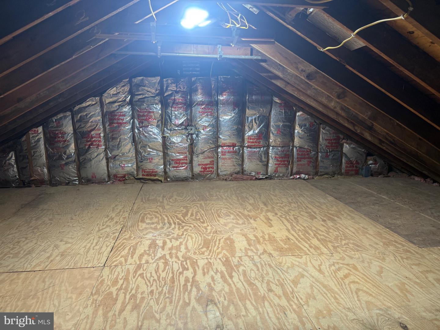 697 Old Marple Rd Property Photo 29