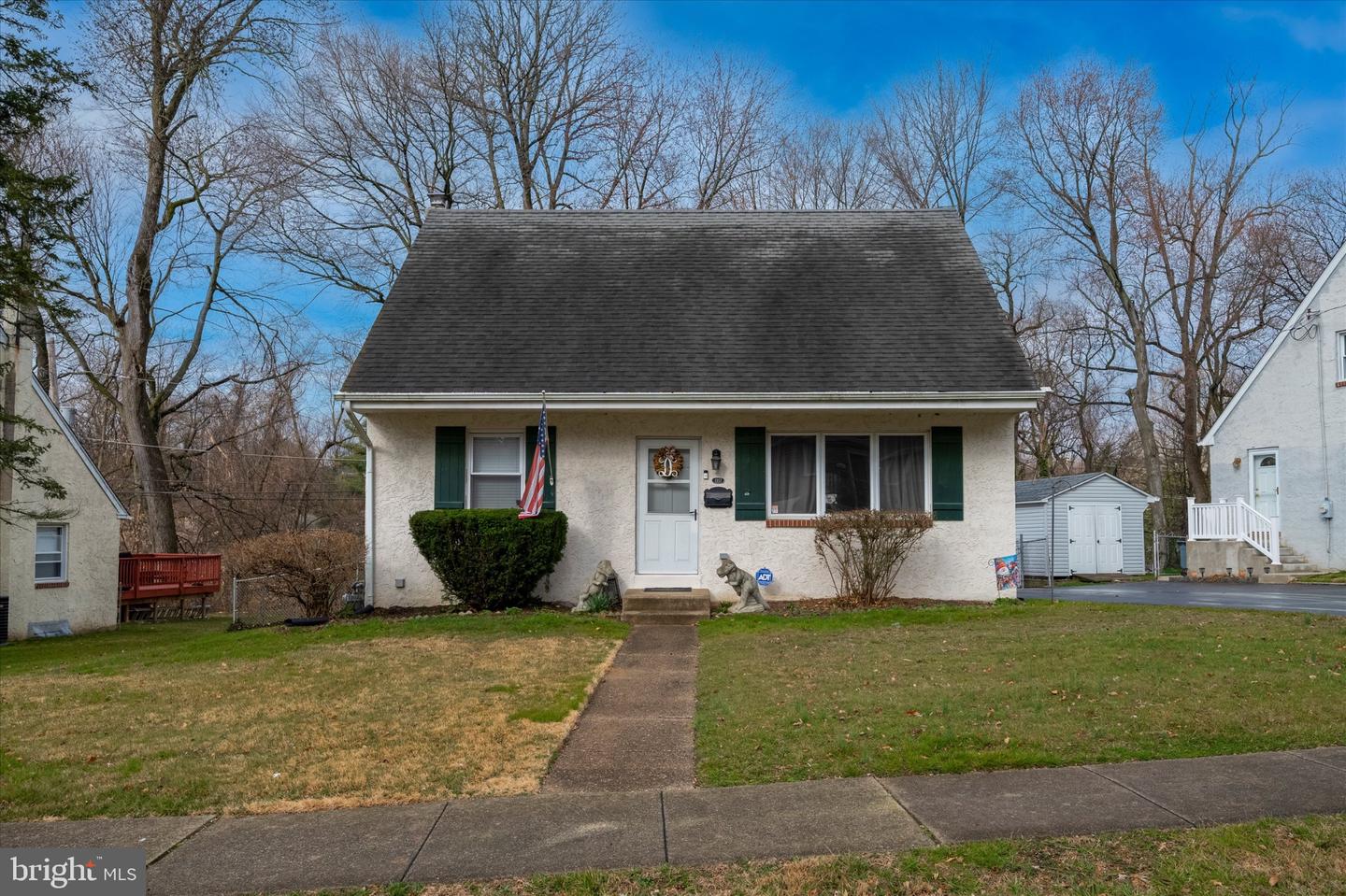 1357 Valley Rd Property Photo 1