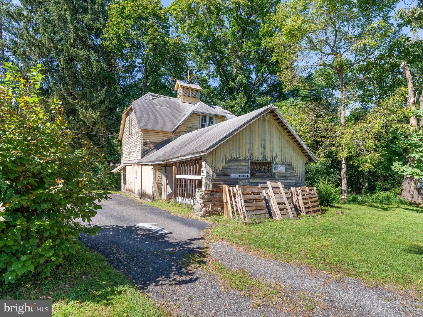 354 Valleybrook Rd Property Photo 41