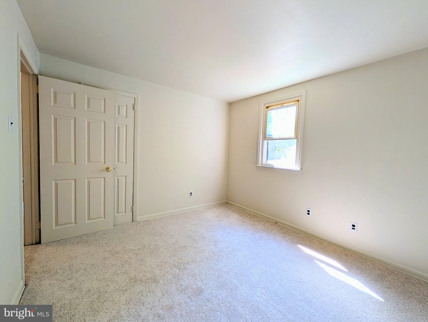 417 Virginia Ln Property Photo 5