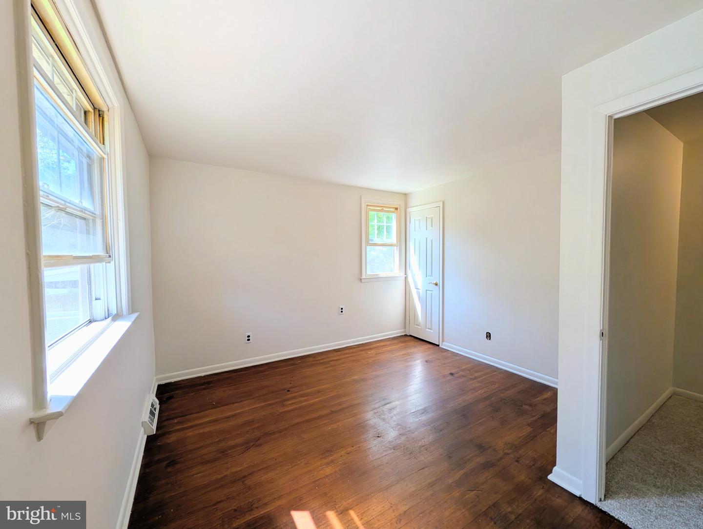 417 Virginia Ln Property Photo 14