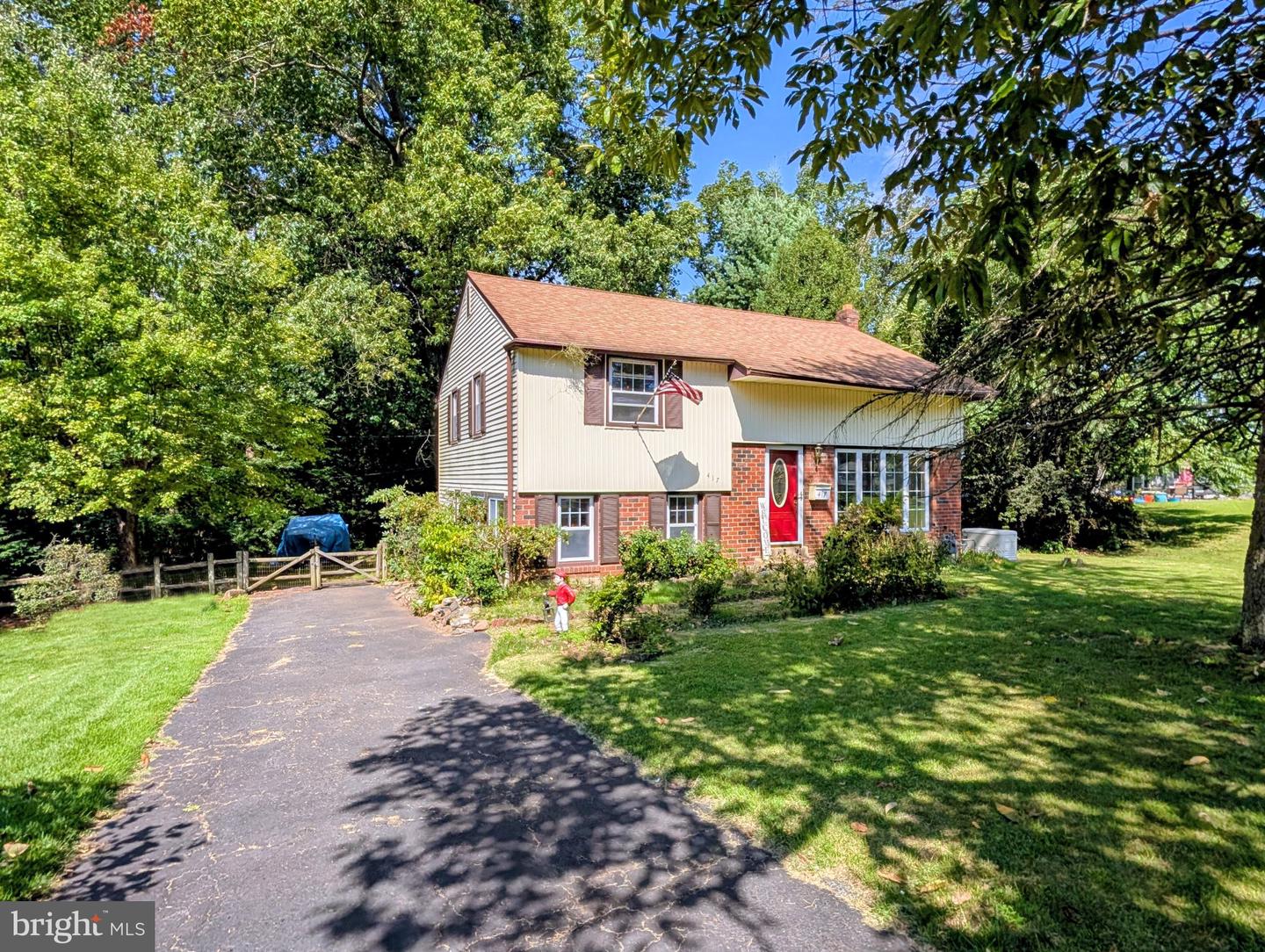 417 Virginia Ln Property Photo 29
