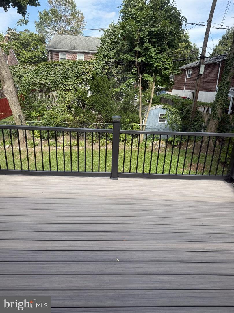 635 Lukens Ave Property Photo 20
