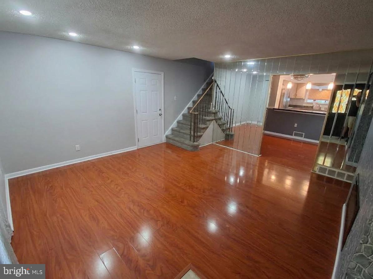 130 N Wells Ave Property Photo 5
